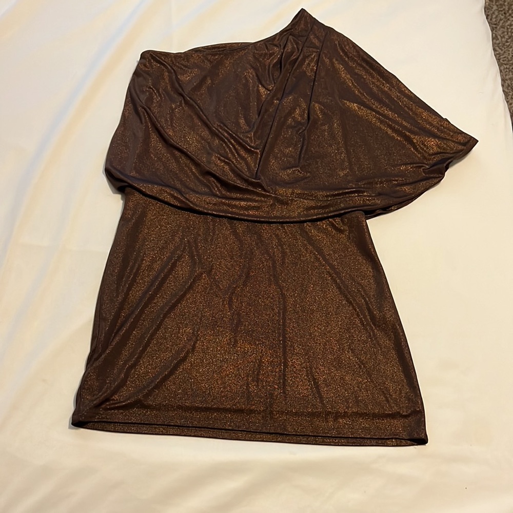 Dress - Picture 2 of 3